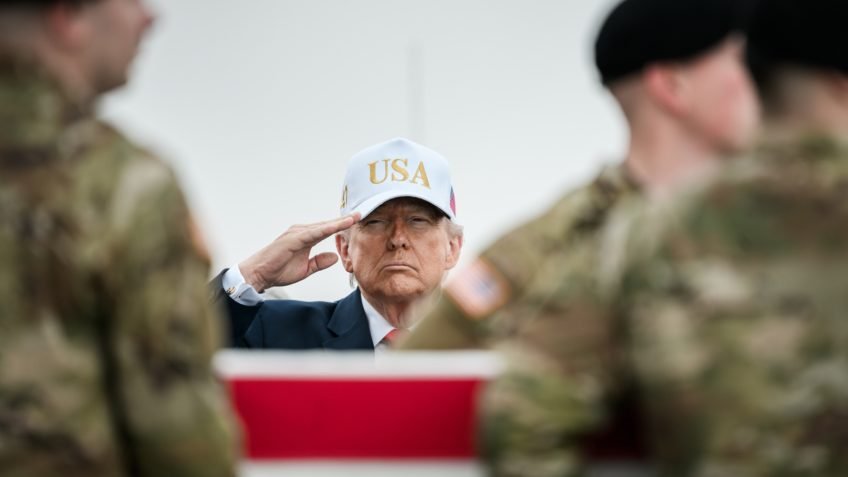 Trump ameaça Irã por fechamento do estreito de Ormuz