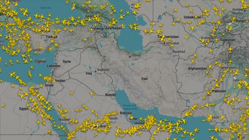 Cancelamentos de voos no Oriente Médio seguem nesta 3ª feira