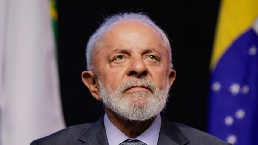 52,4% desaprovam e 43,4% aprovam governo Lula em MG