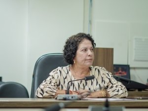 Baixinha alerta para dificuldade de acesso a leitos de UTI em Cuiabá