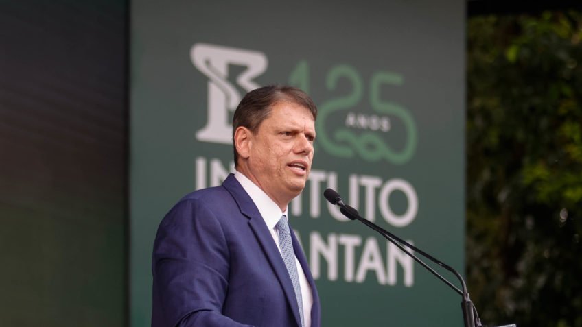 Preferência de Tarcísio é manter Felício Ramuth como vice