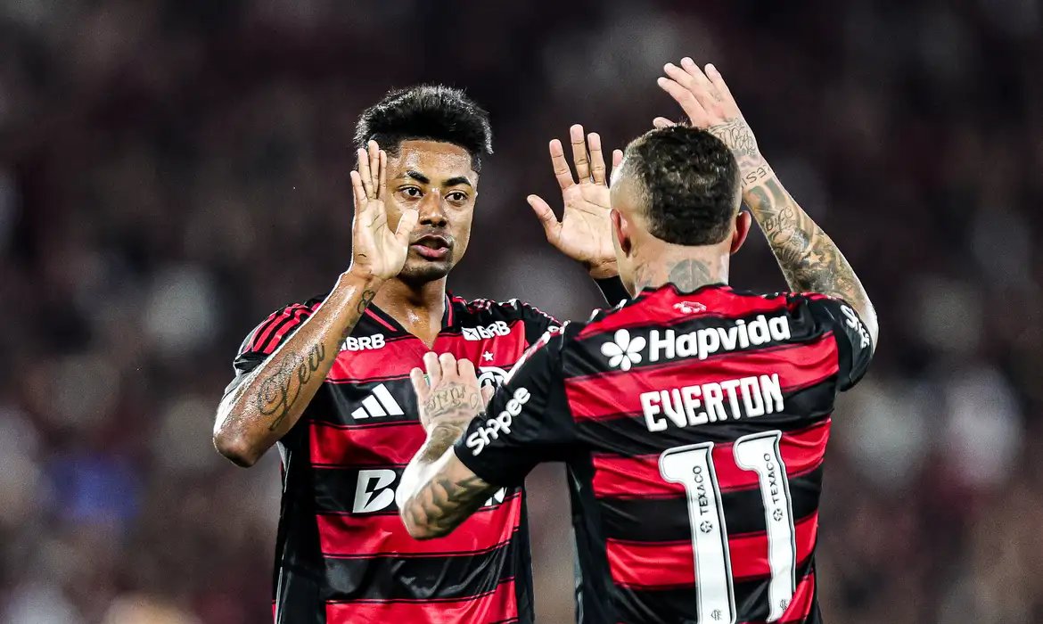 Rádio Nacional transmite nesta quarta jogo entre Flamengo e Cruzeiro