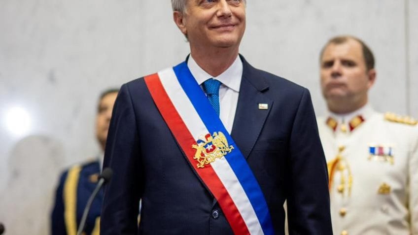 José Antonio Kast toma posse como presidente do Chile