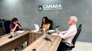 Comissão de Meio Ambiente cobra instalação de ecopontos e visita à balsa de coleta de lixo no rio Cuiabá