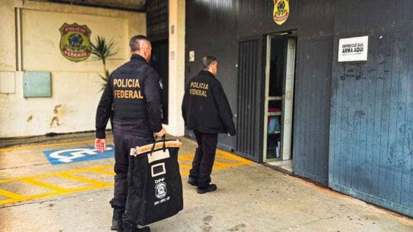 PF faz operação contra apologia ao nazismo em SP