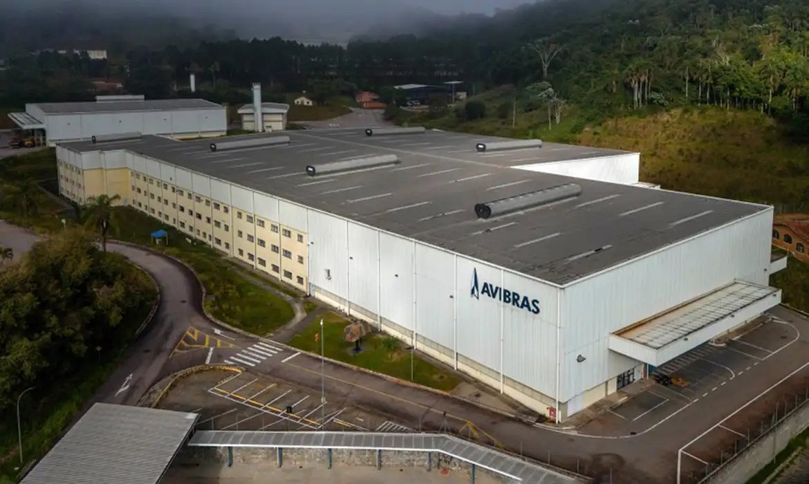 Trabalhadores da Avibras encerram greve após três anos de paralisação