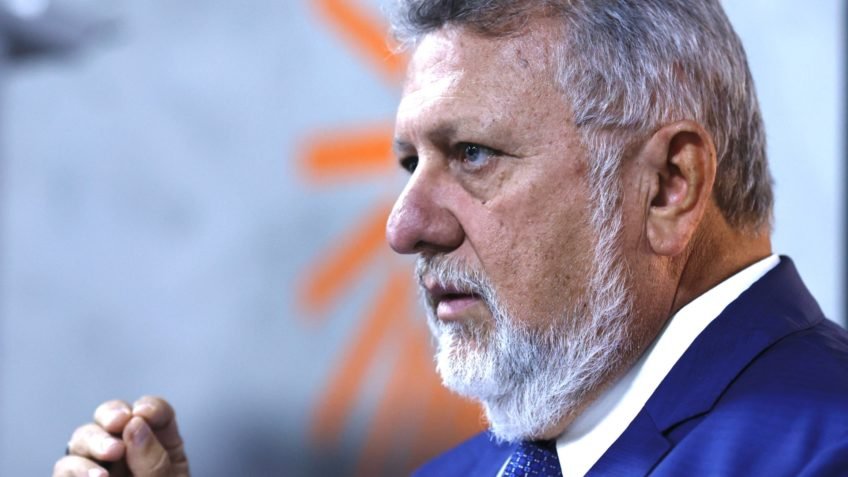 Visita ao Poder360: Carlos Antônio Vieira