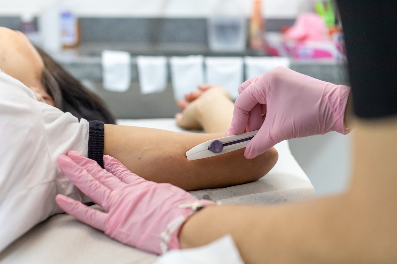 Prefeitura de Cuiabá já fez quase mil implantes de anticoncepcional nas unidades de saúde