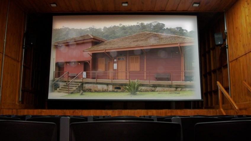 Cine Lyra: conheça o 1º cinema de SP, com 122 anos de história