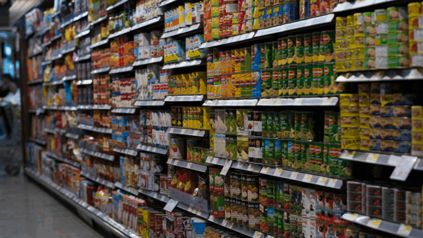 Indústria de alimentos e bebidas fatura R$ 1,39 tri em 2025