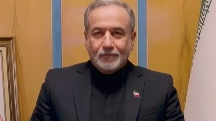 Irã diz que Estreito de Ormuz está aberto, menos para EUA e Israel