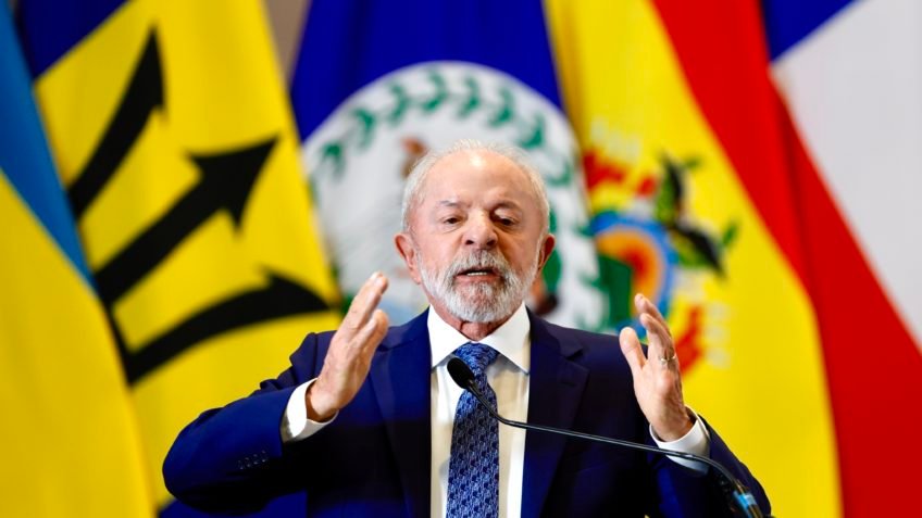 Lula recebe Rodrigo Paz e tenta conter pressões externas nas eleições