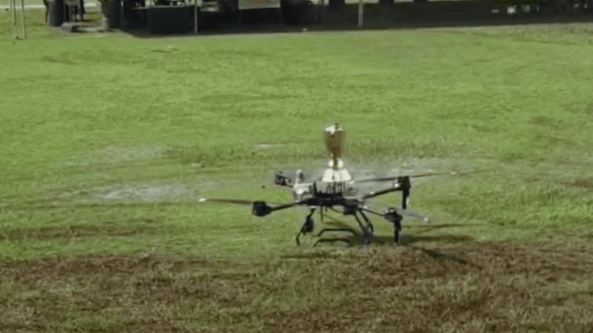 Troféu do Campeonato Goiano cai de drone antes da final