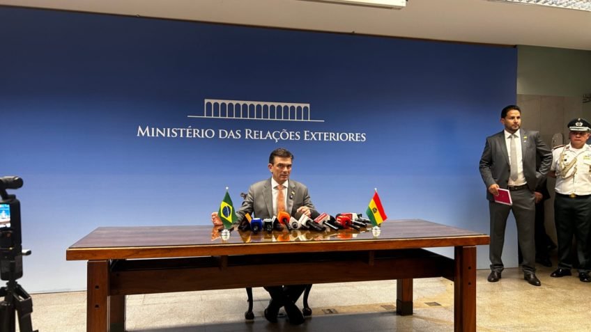 Presidente da Bolívia associa narcotráfico a “terrorismo”