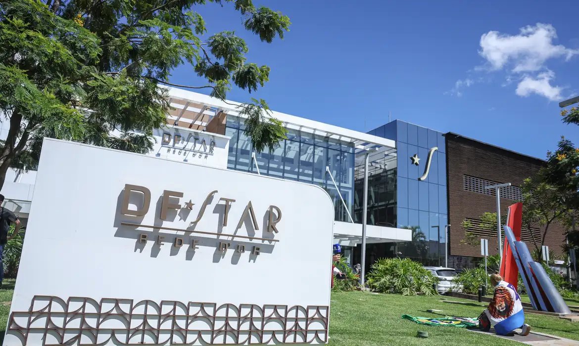 Defesa de Bolsonaro volta a pedir prisão domiciliar