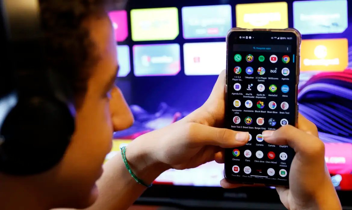 Governo cria centro ligado à PF para proteção de criança e adolescente