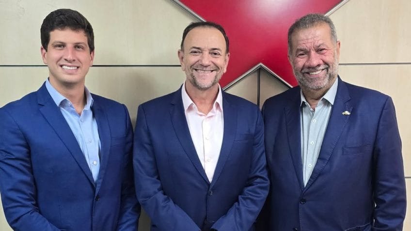 Campos encaminha chapa com Marília no Senado sem acerto com PT em PE