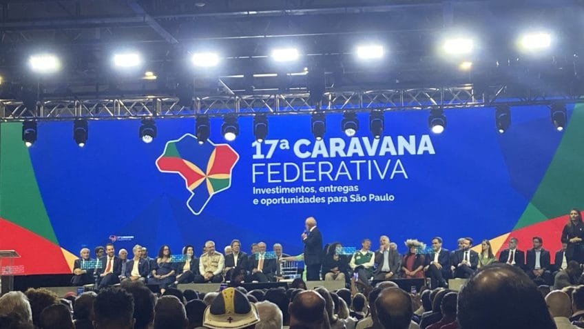 Lula confirma Durigan como ministro da Fazenda