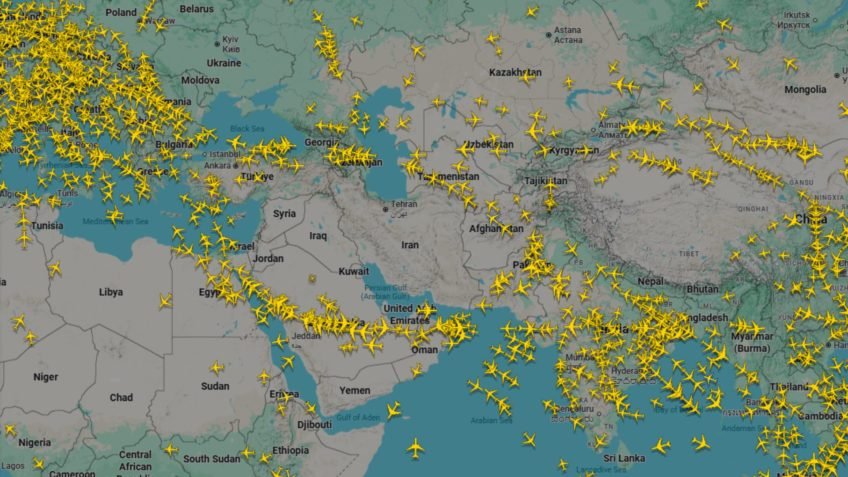 Aéreas seguem cancelando voos no Oriente Médio nesta 6ª feira
