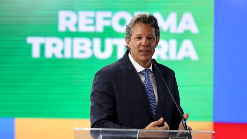 Haddad deixa Fazenda e é substituído por Durigan