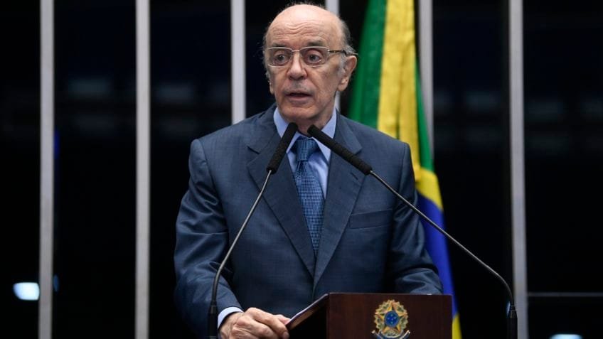 Gilmar homenageia Serra: "Poucos se dedicaram tanto ao Brasil"