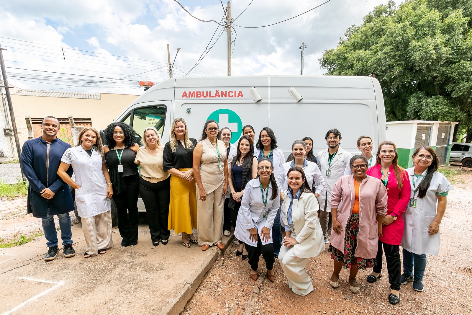 Prefeitura de Cuiabá entrega ambulância exclusiva e reforça assistência a pacientes do Melhor em Casa