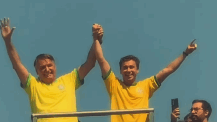 Nikolas e aliados dão parabéns a Bolsonaro pelos 71 anos