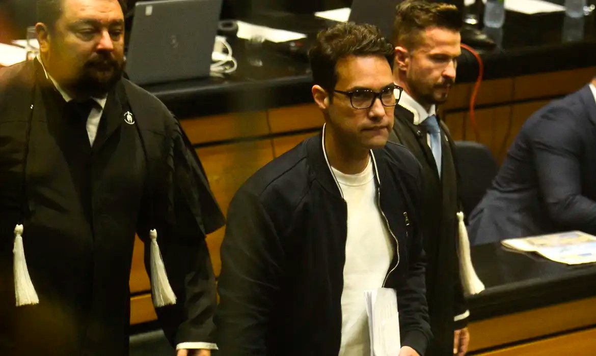 Após 5 anos, tem início nesta segunda julgamento do Caso Henry Borel