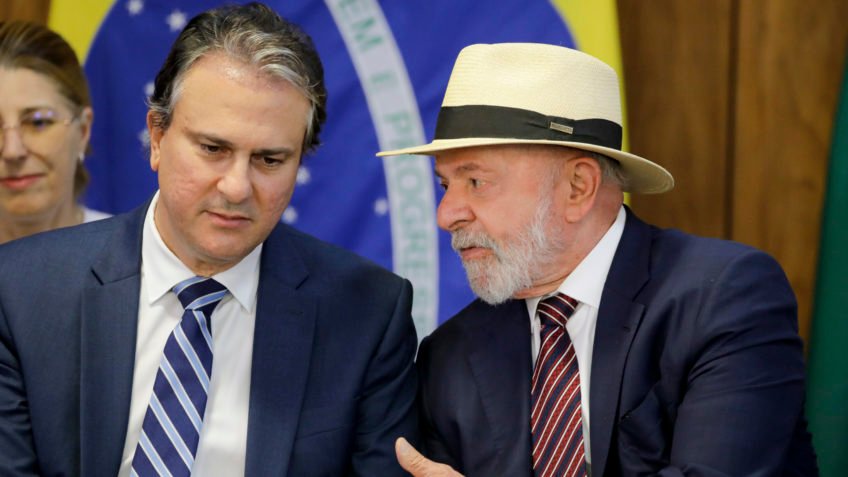 Ao vivo: Lula entrega Selo Nacional Compromisso com a Alfabetização