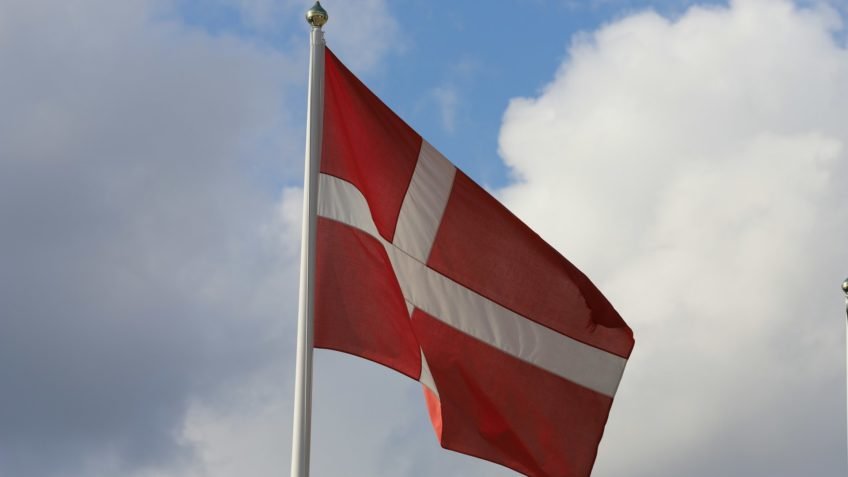 Dinamarca realiza eleições antecipadas para renovar Parlamento