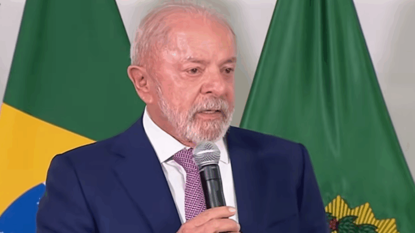 Lula diz ter pedido a Trump extradição de brasileiros investigados