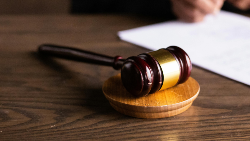 Justiça estadual pagou R$ 10,7 bi acima do teto a magistrados em 2025