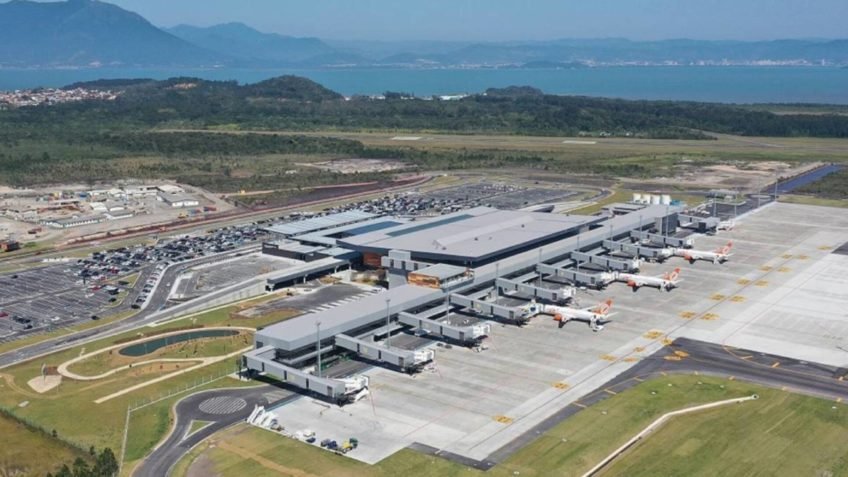 Aeroporto de Florianópolis é eleito o melhor do país