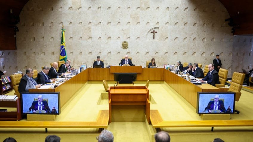 STF autoriza penduricalhos com limite de 35% acima do teto