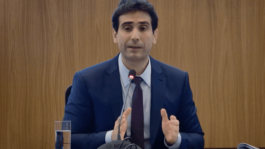 Galípolo diz que é preciso “tempo para entender” impactos da guerra