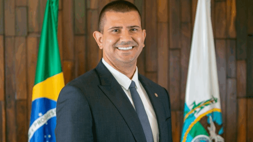 Justiça do RJ anula eleição de Douglas Ruas à presidência da Alerj