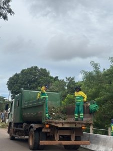 Atendimento à indicação do vereador Ilde Taques garante limpeza e manutenção em ponte da região Norte