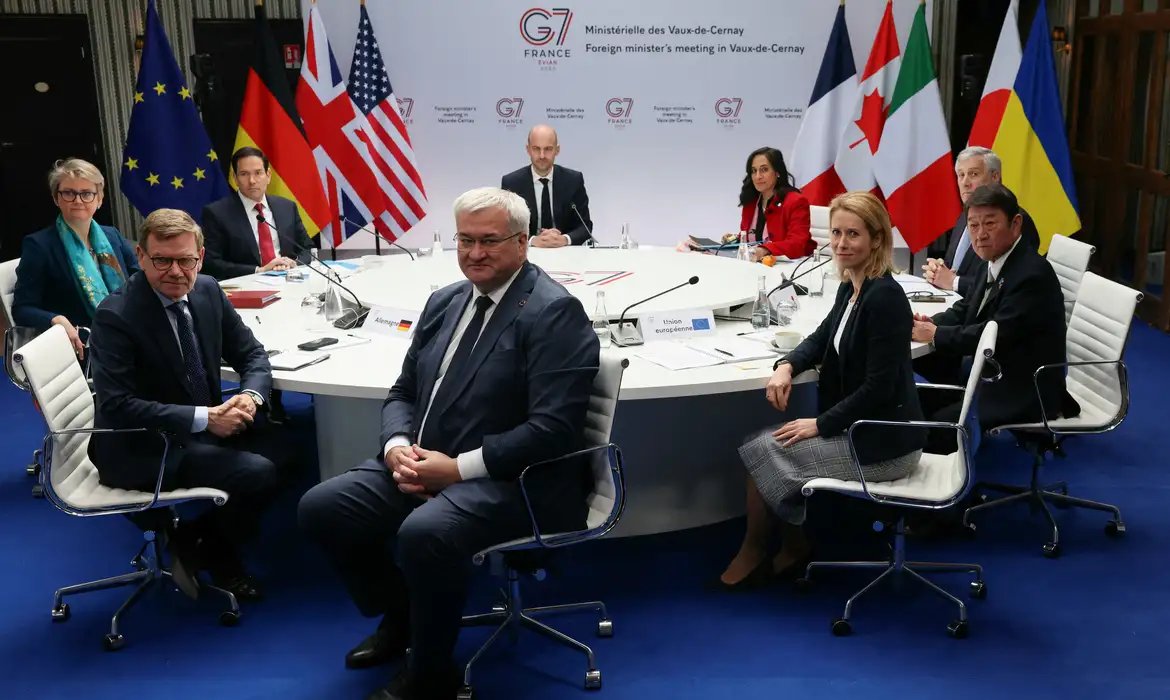 G7 pede fim de ataques contra população e infraestruturas civis