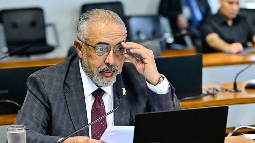 CAS aprova mudança de horário no trabalho por motivo religioso