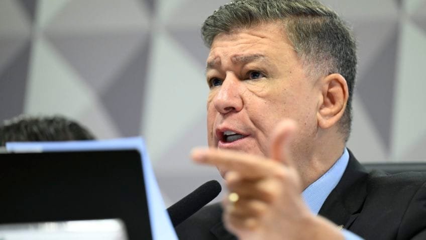 Viana diz que prefeitura foi quem definiu emendas para Lagoinha