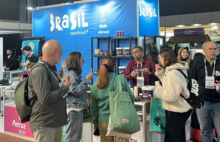Brasil participa pela primeira vez da feira Alimentaria e amplia conexões comerciais no mercado europeu