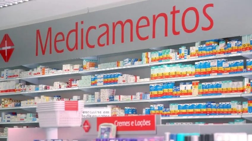 Medicamentos podem ter reajuste de até 3,81% a partir desta terça