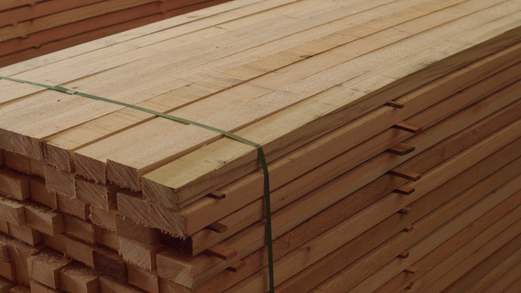 Cenário externo instável muda dinâmica das exportações de madeira em 2026