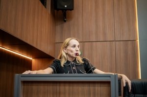 Mutirão de arborização e obras avançam em praça do Jardim Florianópolis