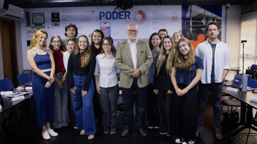 Reginaldo Arcuri dá palestra para os trainees do Poder360