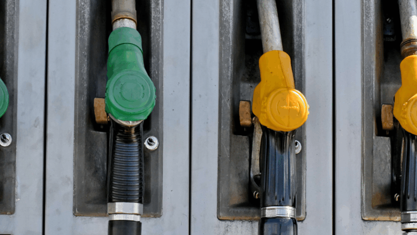 Governo e Estados anunciam subsídio de R$ 1,20 no litro do diesel