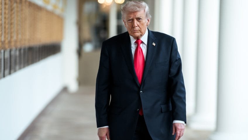 Trump faz pronunciamento oficial na TV sobre o Irã nesta 4ª feira