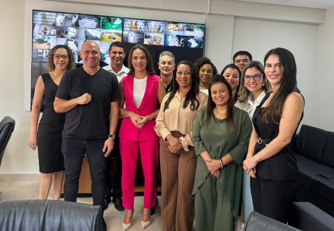 Prefeito e secretária Deisi Bocalon alinham estratégias e marcam início de nova fase na saúde de Cuiabá