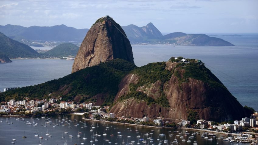 Justiça do Rio anula instalação de tirolesa no Pão de Açúcar