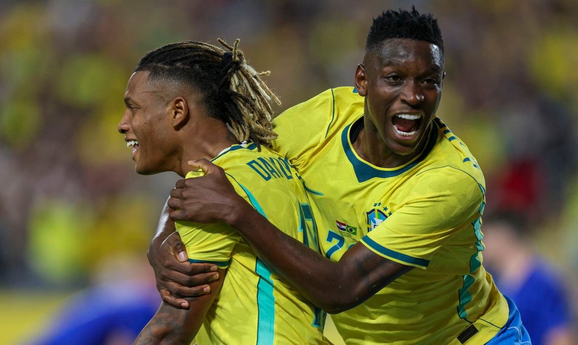 Brasil derrota Croácia em último jogo antes da convocação para a Copa